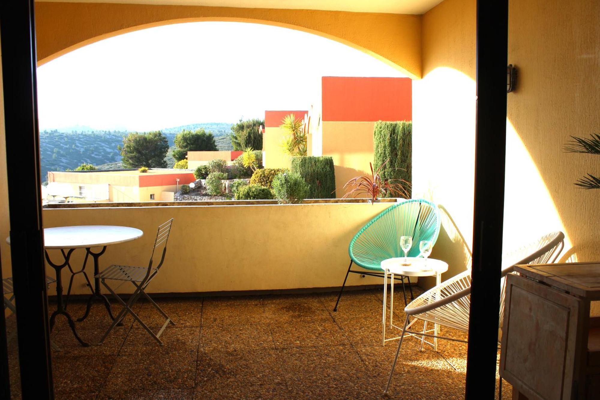 Les Terrasses De Cassis Apartment Bagian luar foto